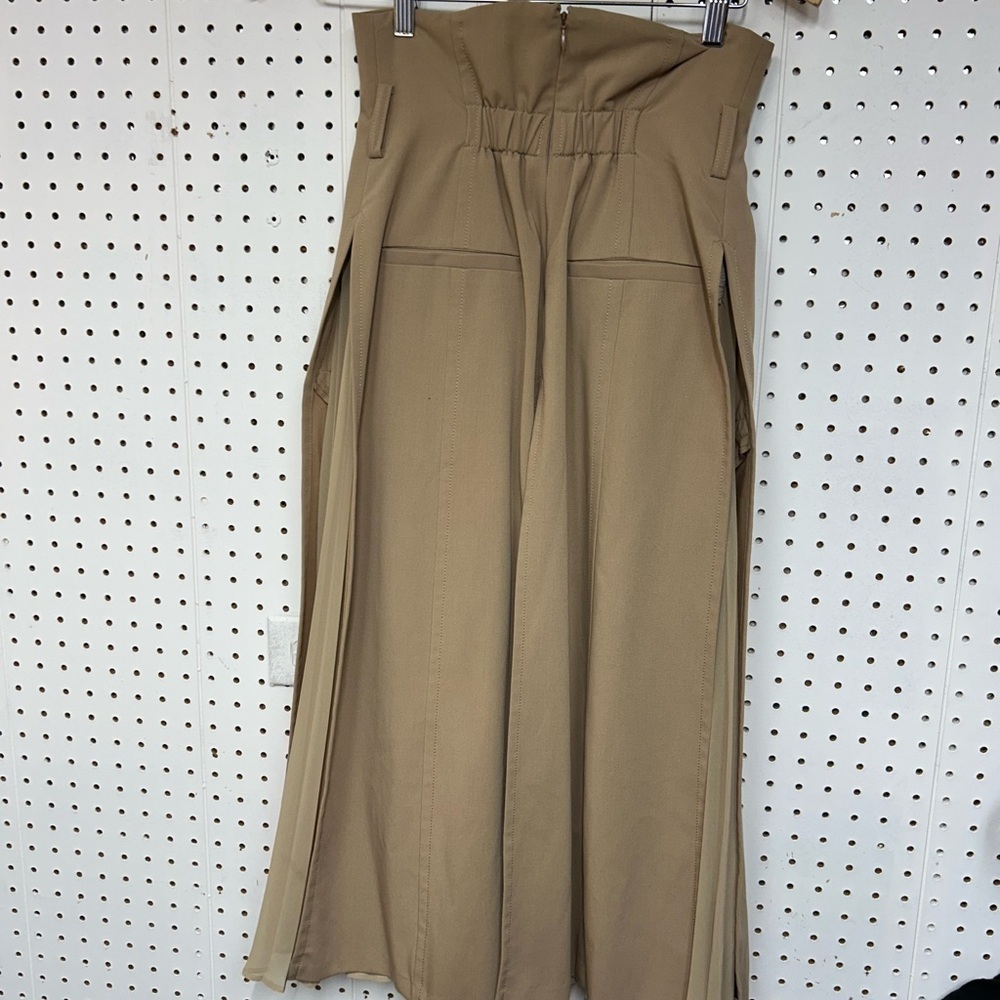 Fray I.D Chic Tan Pleated Women's  Skirt - Picture 8 of 11